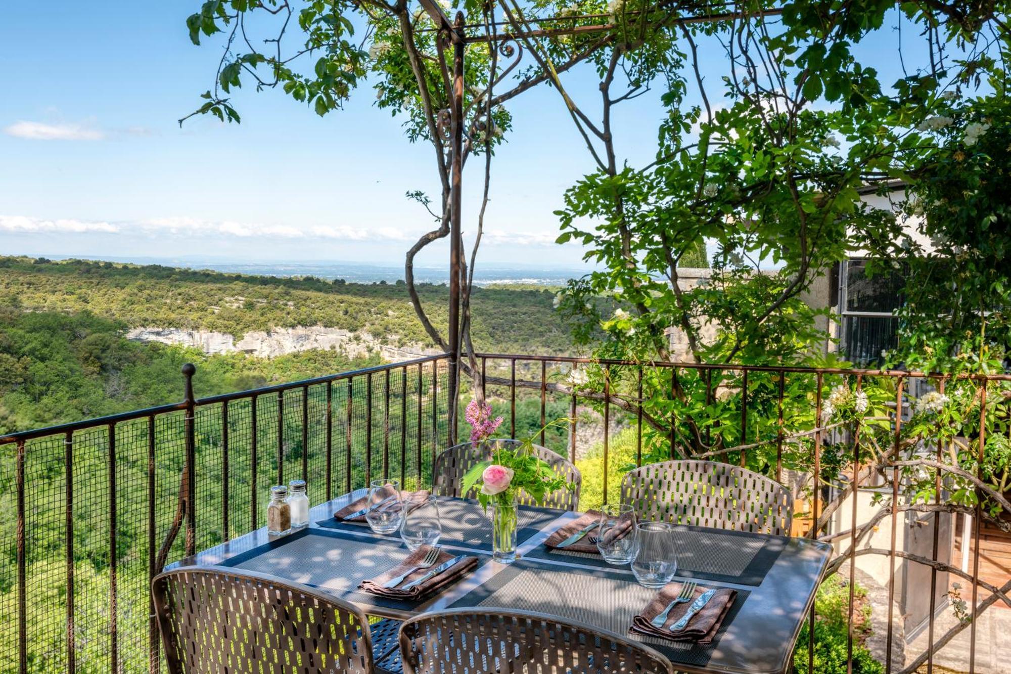 Hotel Restaurant Les Remparts Венаск Екстер'єр фото